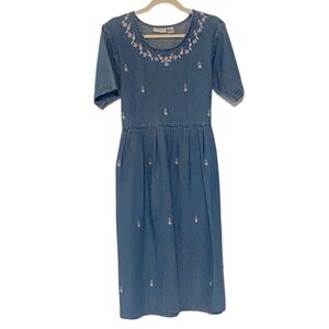 Cottagecore Floral Cotton Embroidered Short Sleeve Denim Midi Dress Sz S